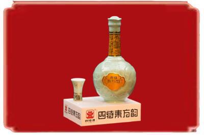 福州长乐区烟酒回收四特酒.jpg